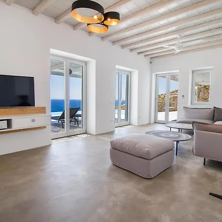 Anarina & Mykonos Elia Elia (Mykonos)