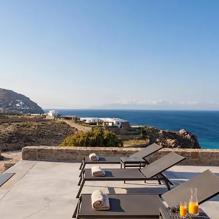 Anarina & Mykonos Elia *