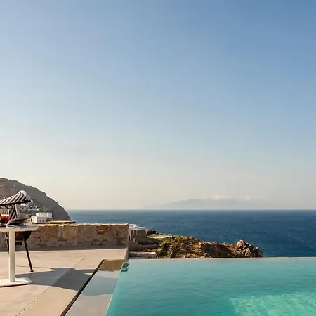 Anarina & Mykonos Elia *