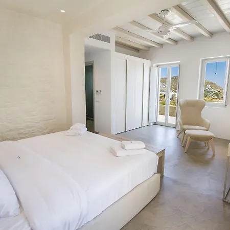 Anarina & Mykonos Elia Villa